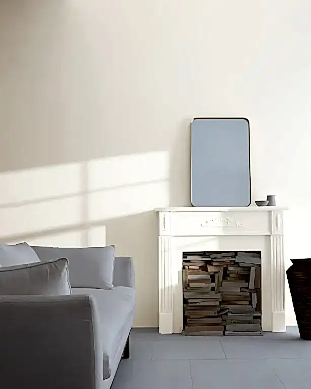 Intense White Benjamin Moore