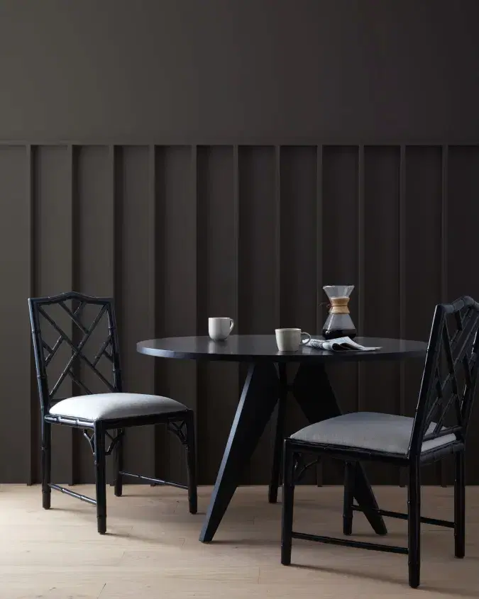 Benjamin Moore Black Beauty