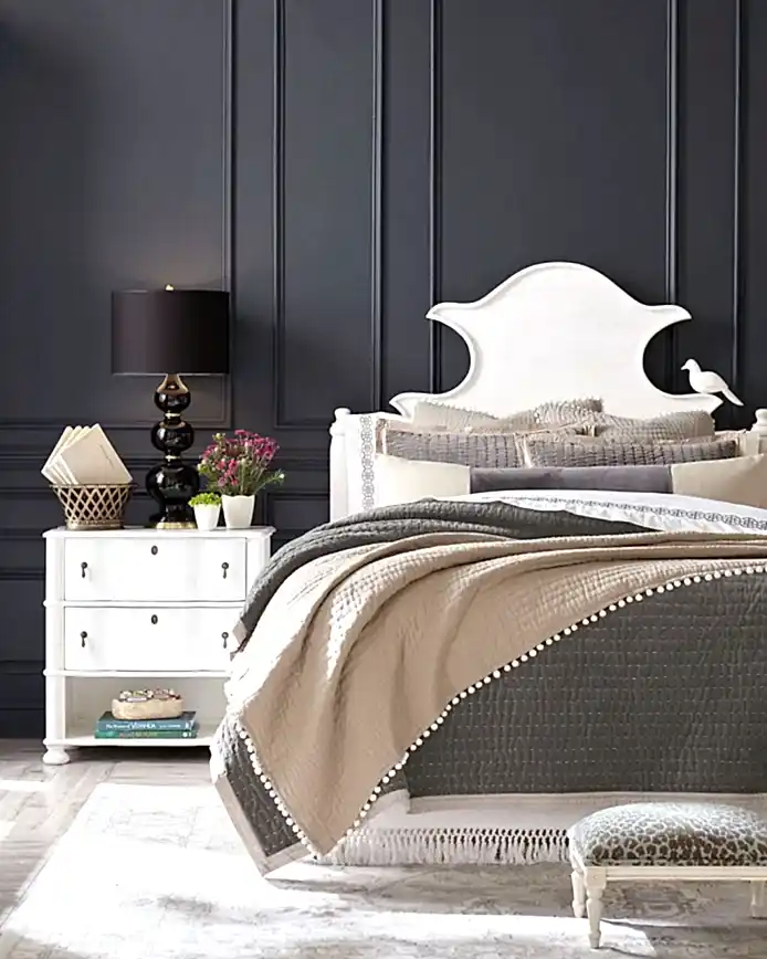 Benjamin Moore Witching Hour