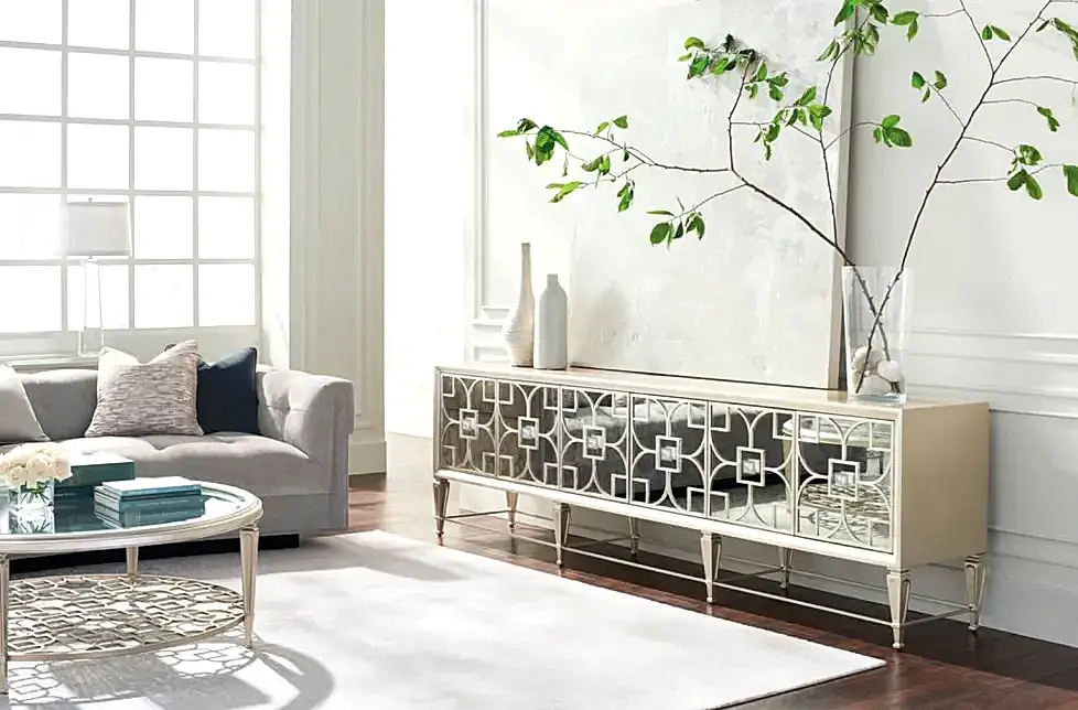 Mirrored Buffet