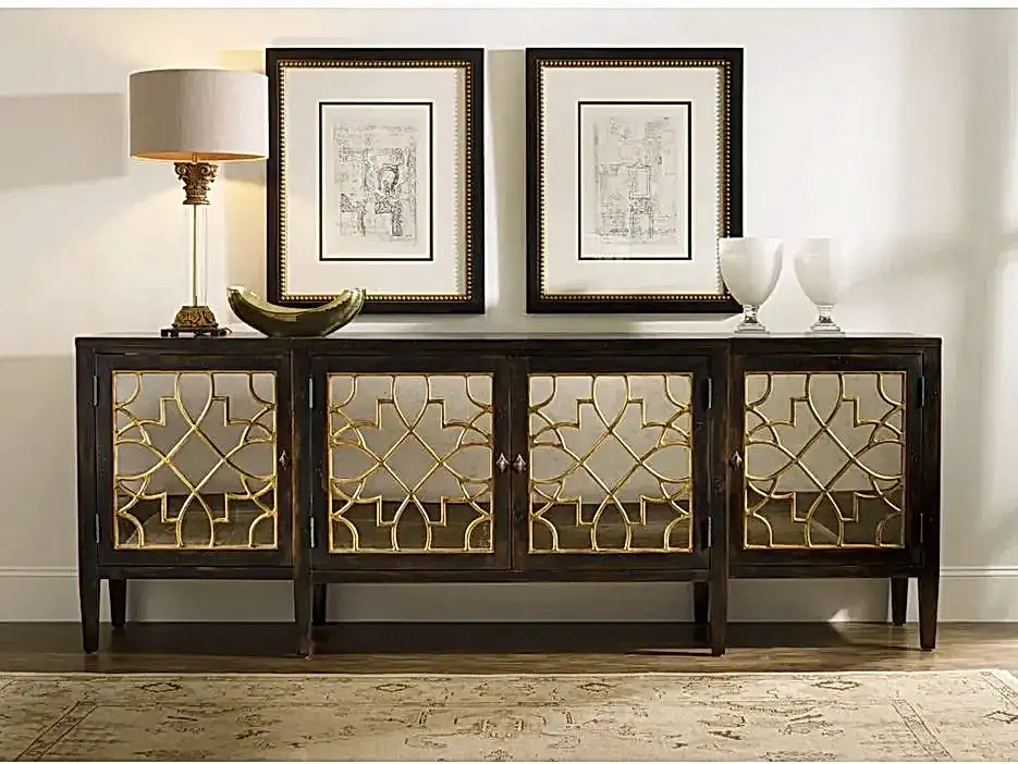 Mirrored Console