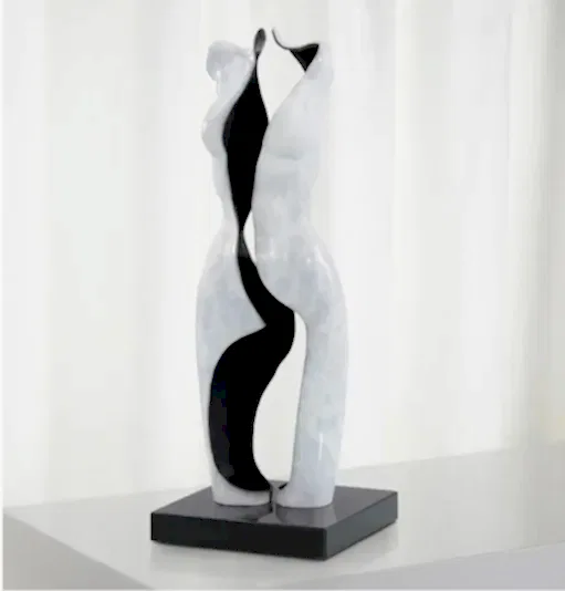 Sculptural Body Divided