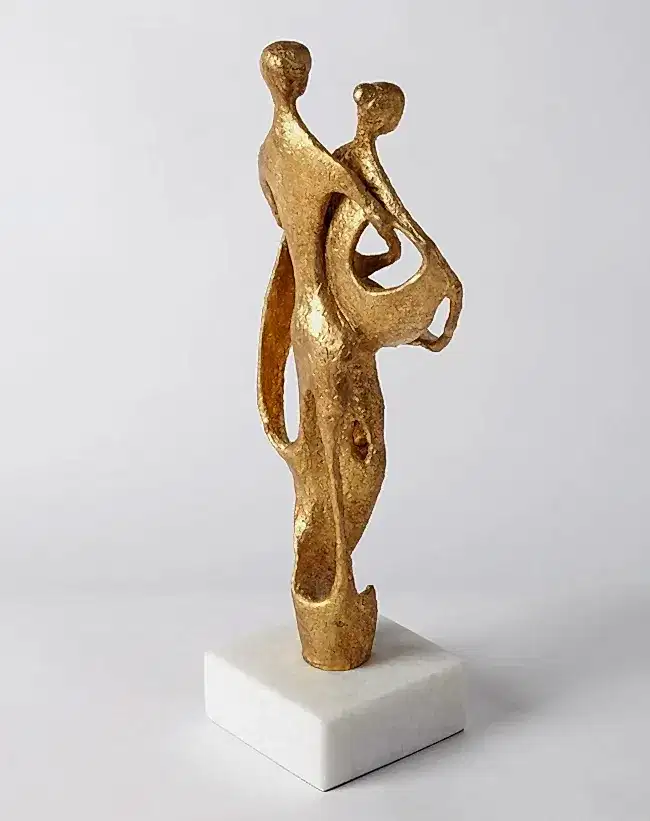 Husband and Wife Sculpture