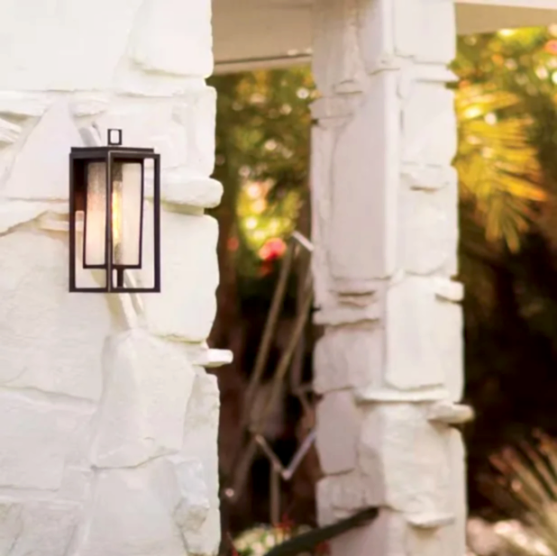 Outdoor Wall Mount Lantern