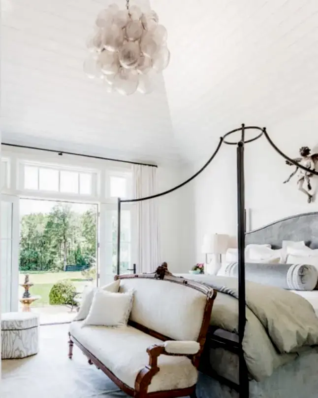 Bubble chandelier
